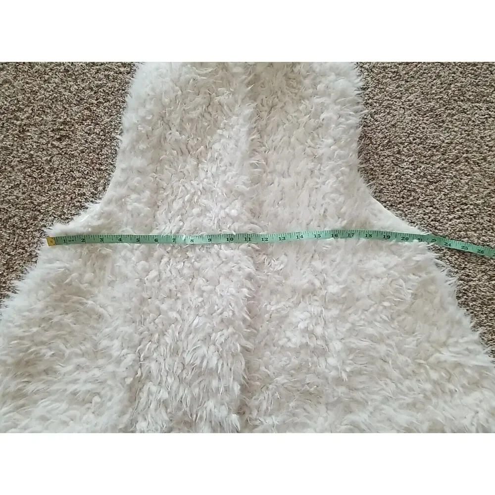 HYFVE Faux Fur Vest Womens L Ivory Fuzzy Shaggy Open Front Lined Boho Hippie NWT - Picture 8 of 9